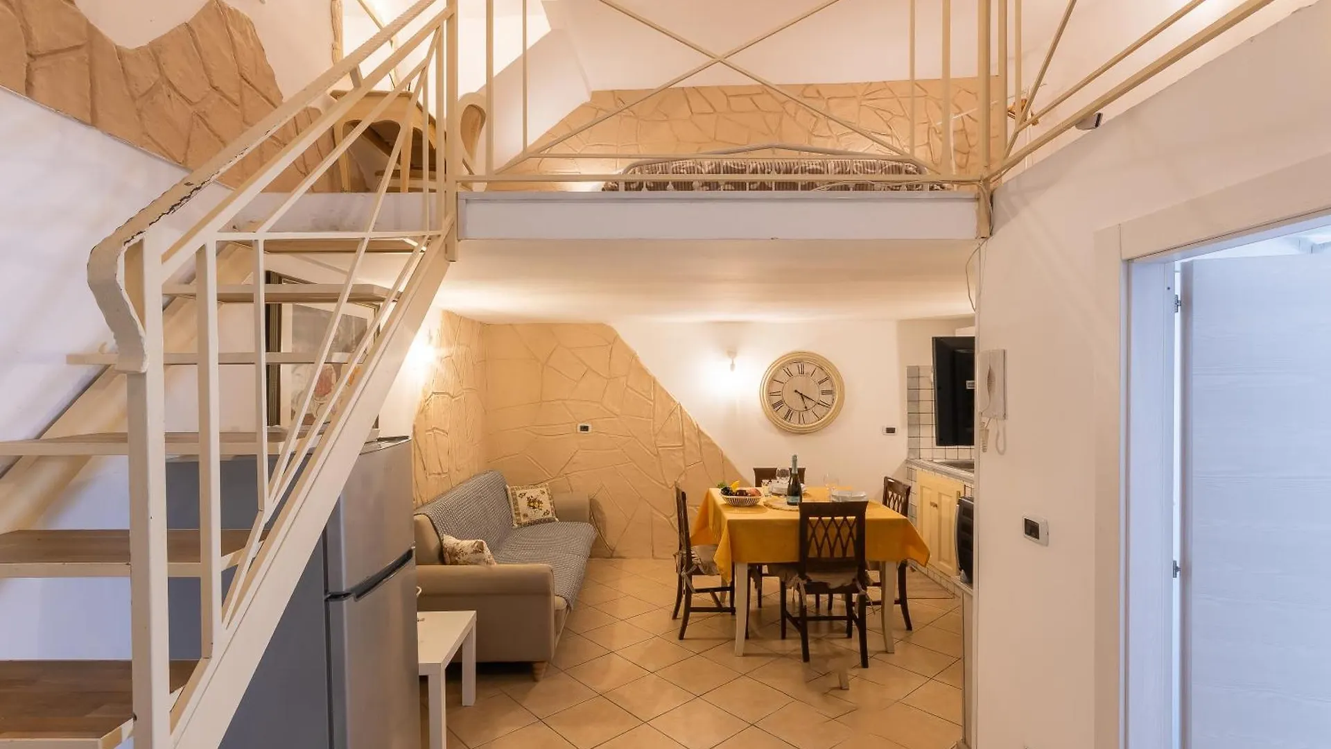 Apartment Fiera House - Happy Rentals Catania Italy